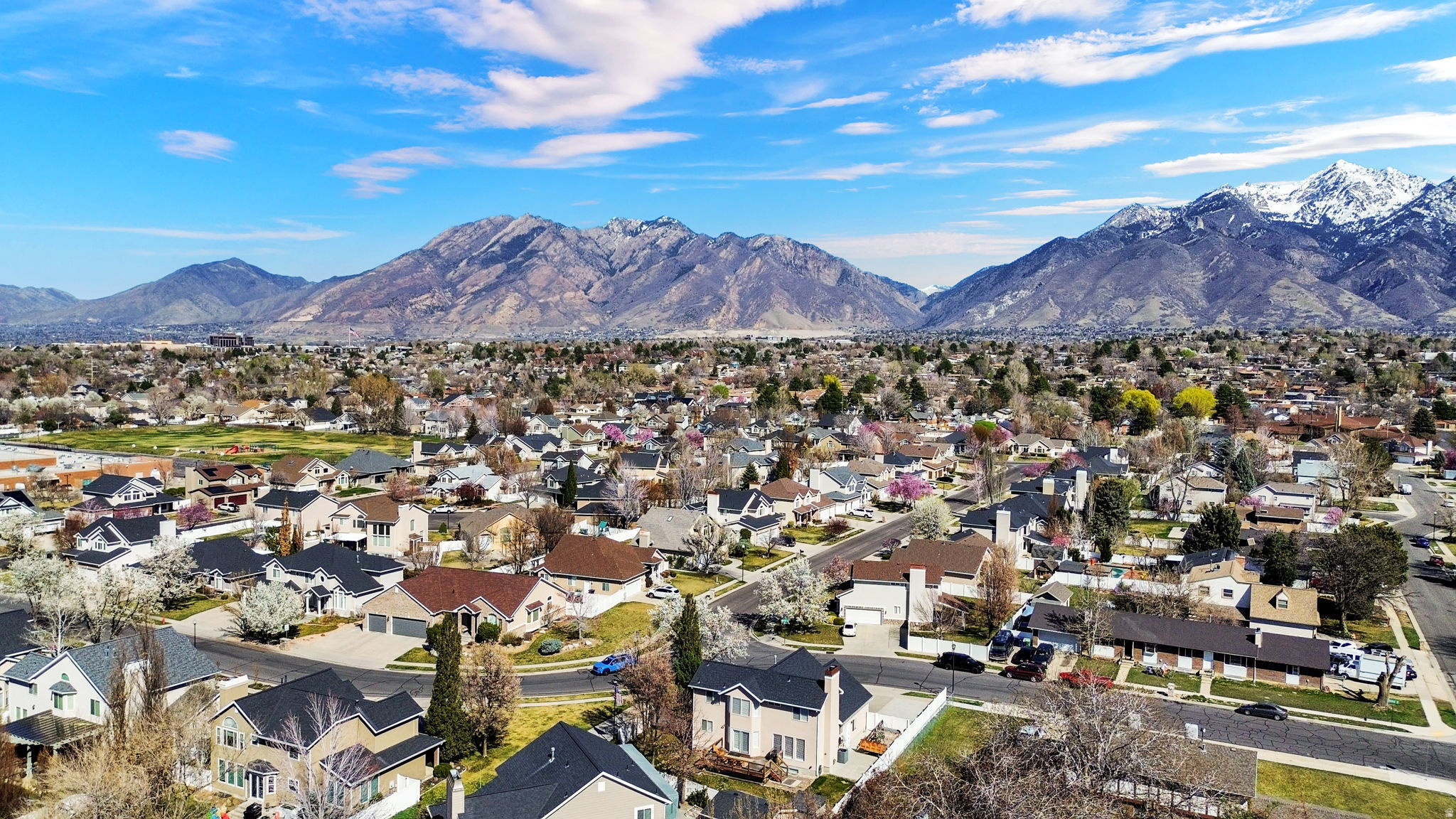CARRIAGE CROSSING - Residential