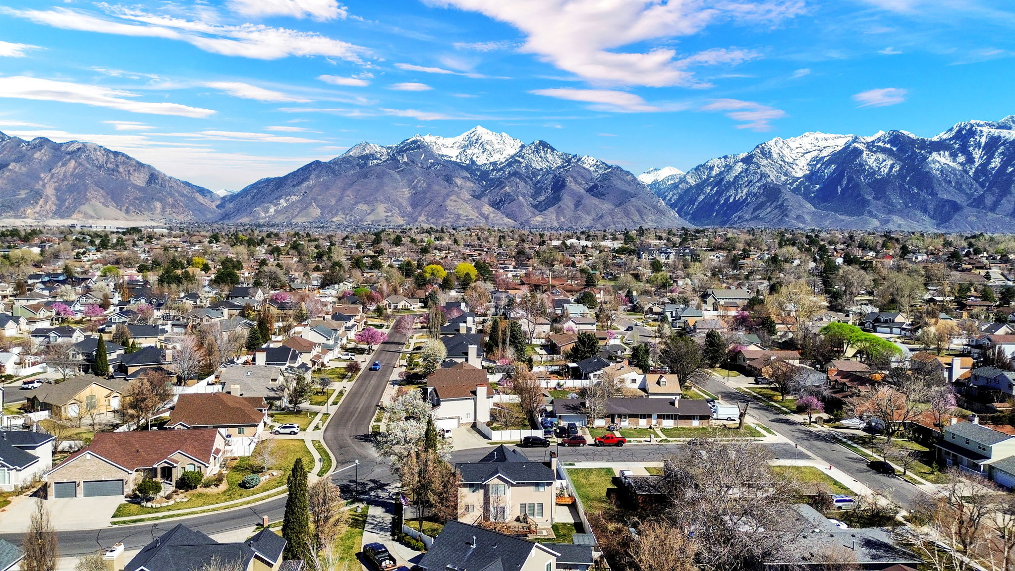 CARRIAGE CROSSING - Residential