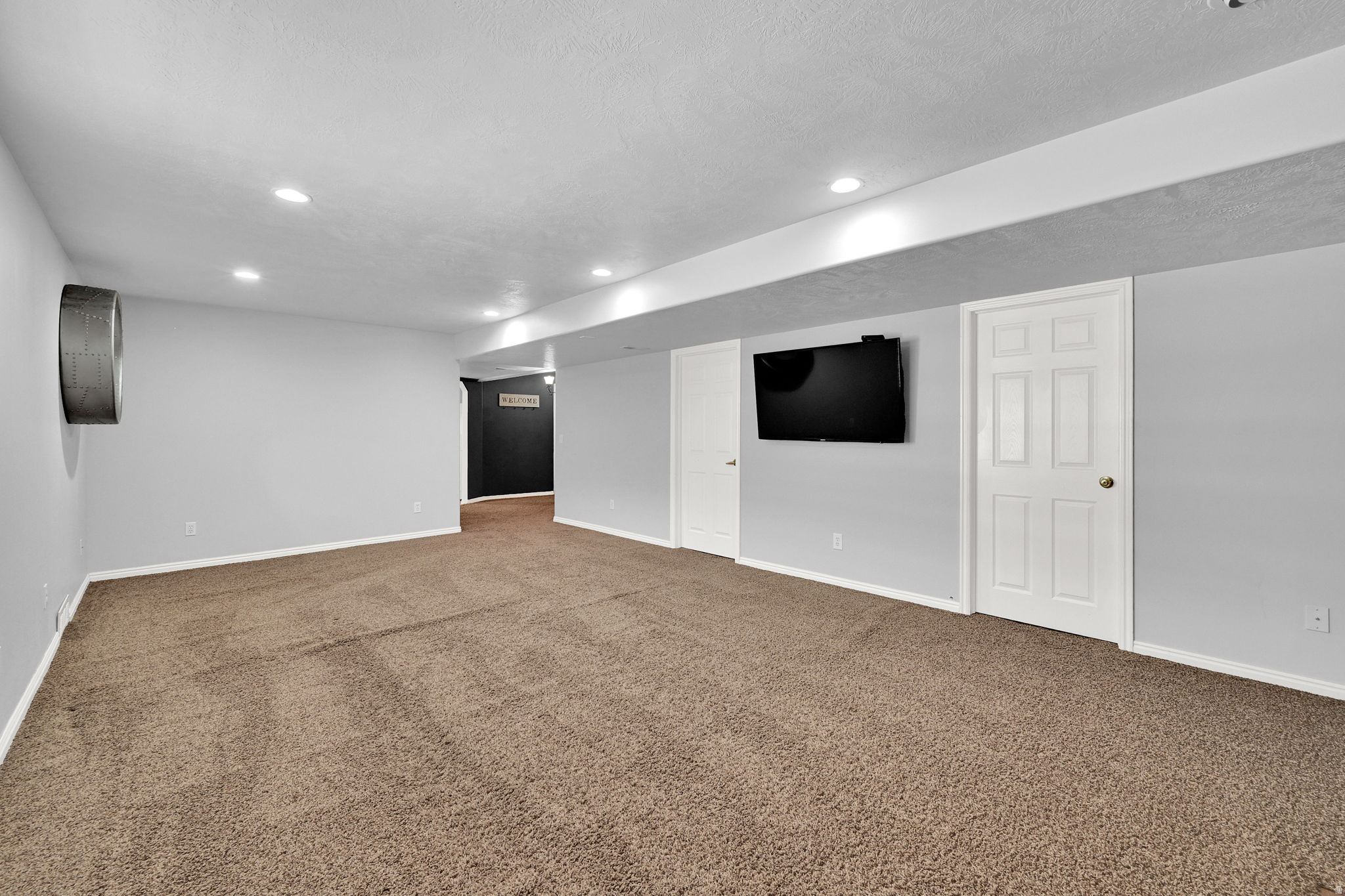 CARRIAGE CROSSING - Residential