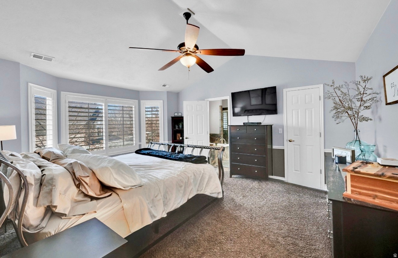 CARRIAGE CROSSING - Residential