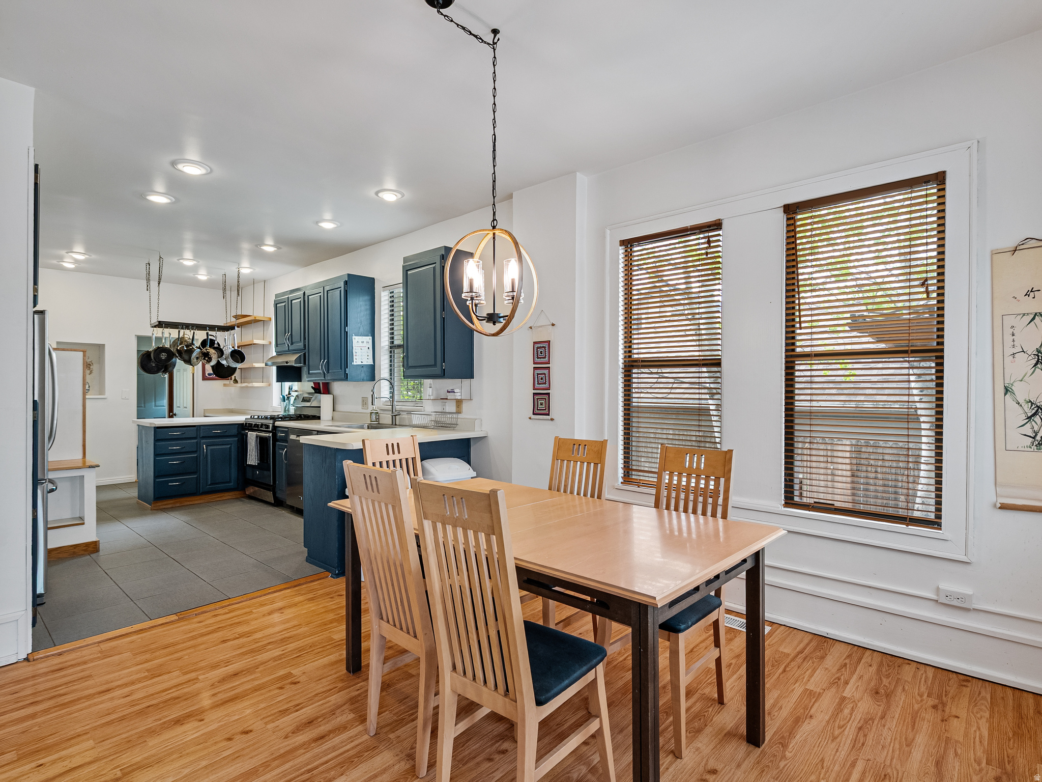 BELMONT - Residential