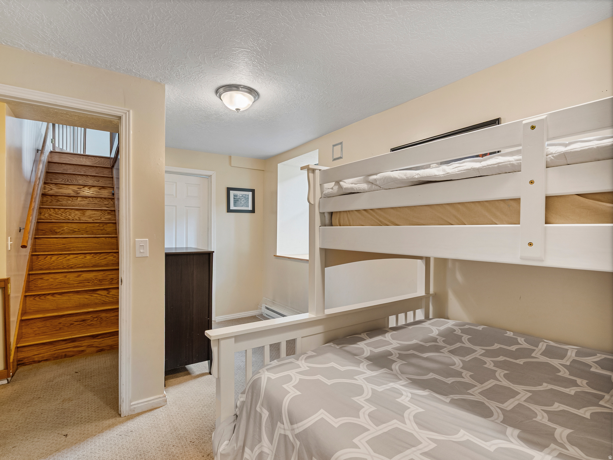 BELMONT - Residential