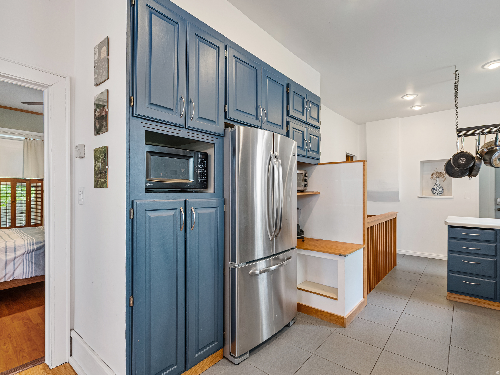 BELMONT - Residential