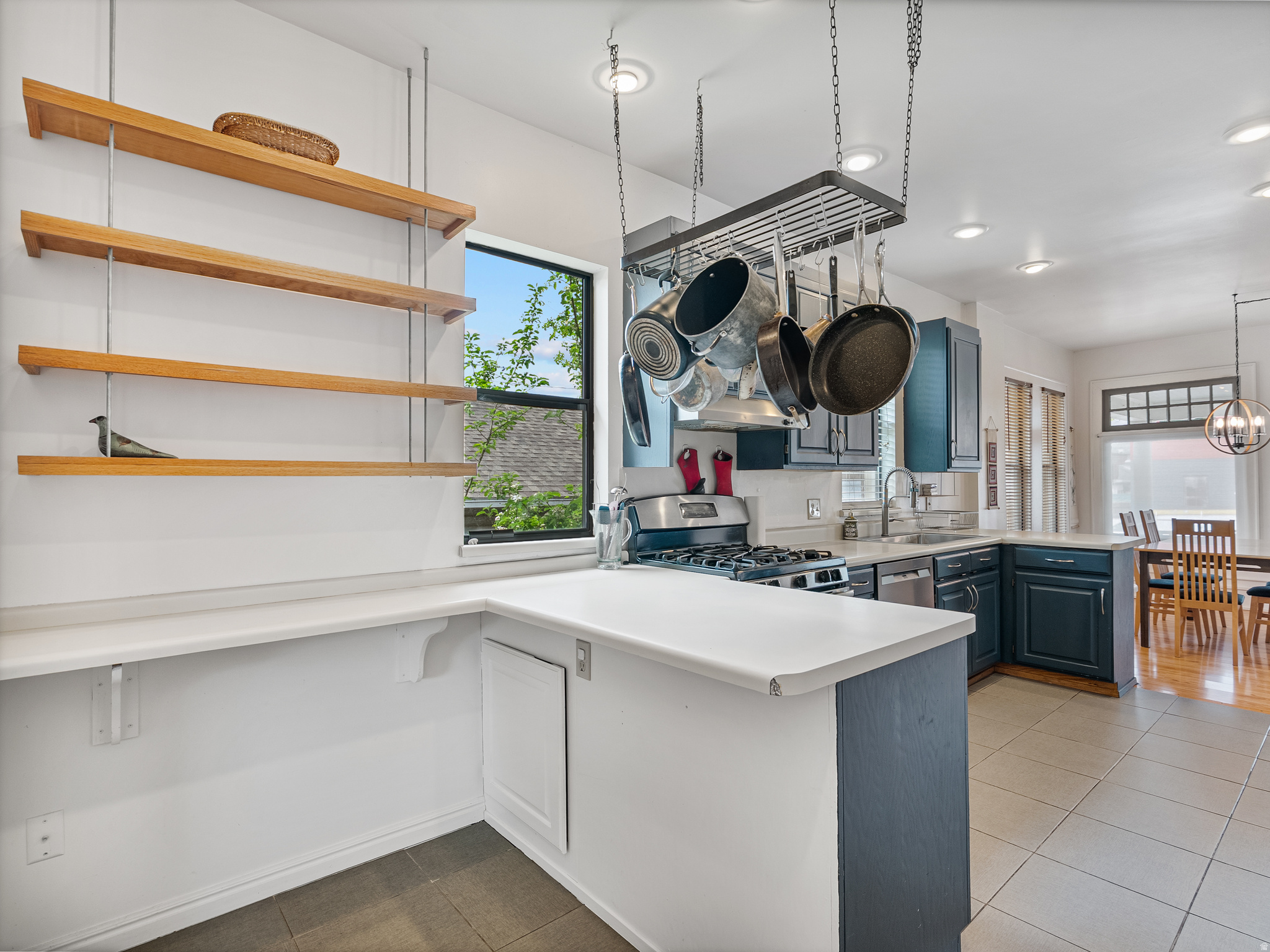 BELMONT - Residential