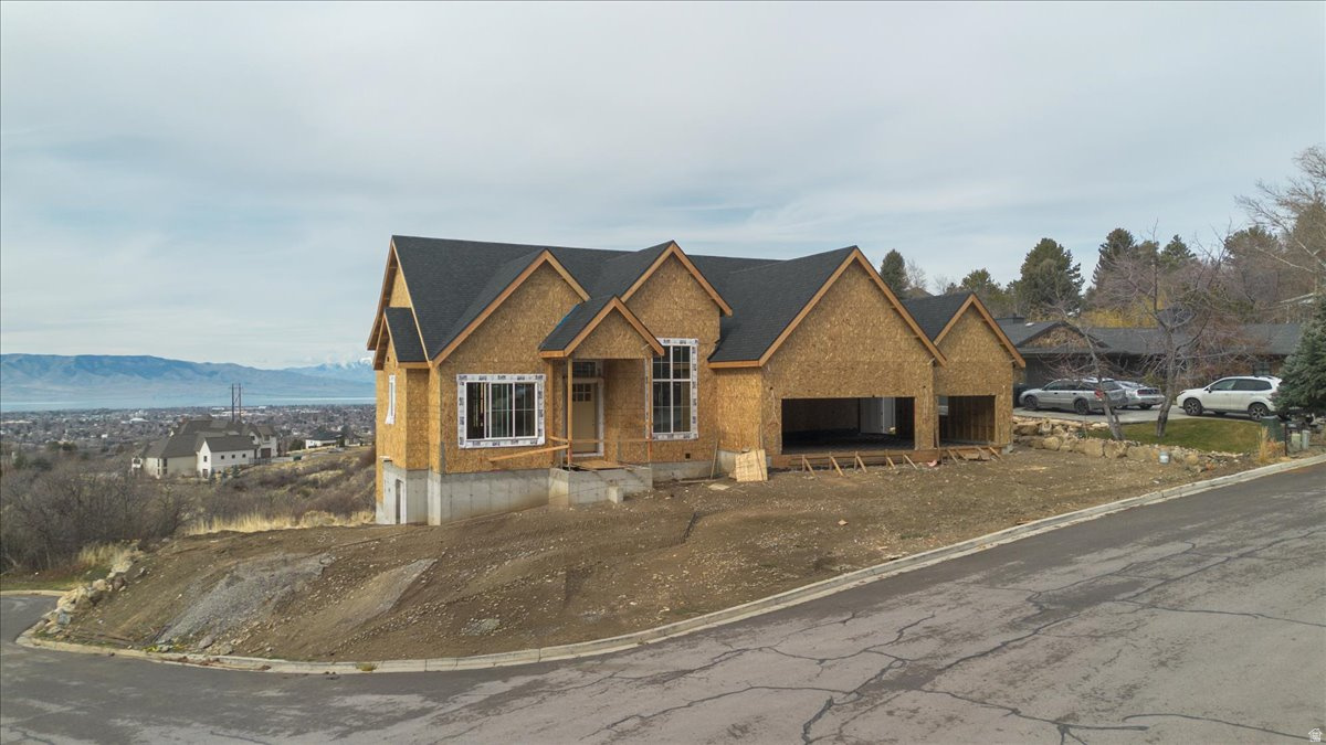 SHERWOOD HILLS - Residential