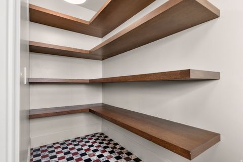 Tiny photo for 479 W SUMMIT LN, Kaysville, UT 84037 (MLS # 2136534)