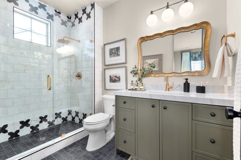 Tiny photo for 479 W SUMMIT LN, Kaysville, UT 84037 (MLS # 2136534)