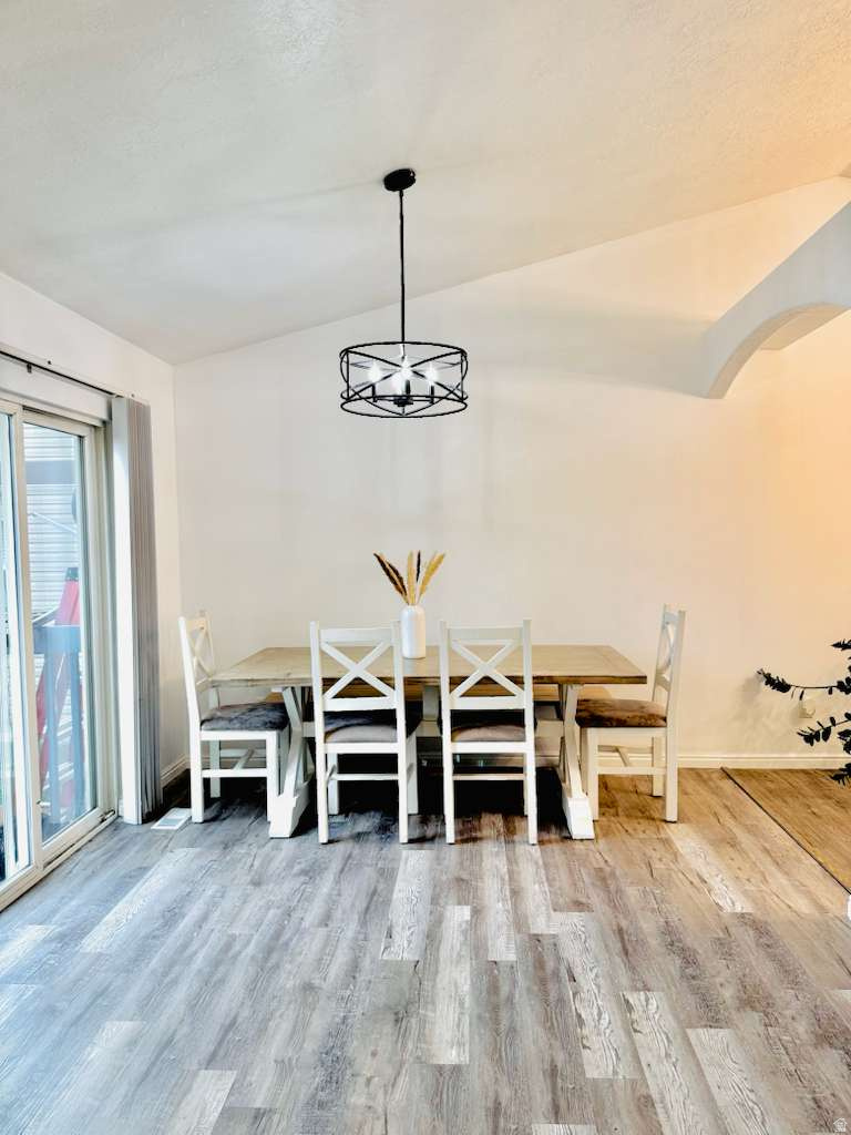 O FALLONS BLUFF - Residential