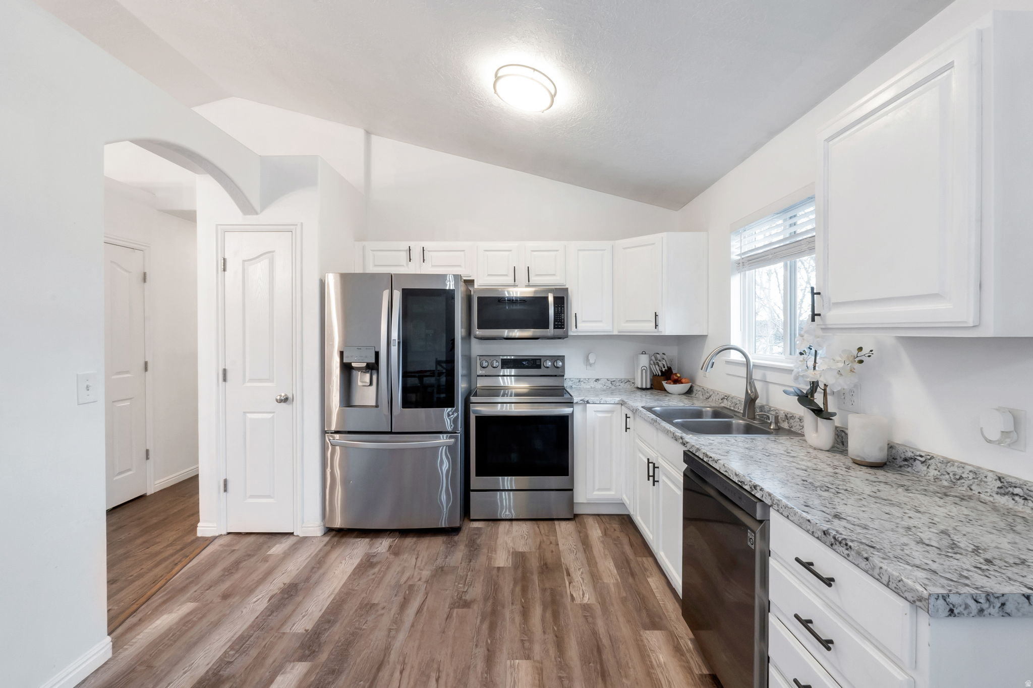 O FALLONS BLUFF - Residential