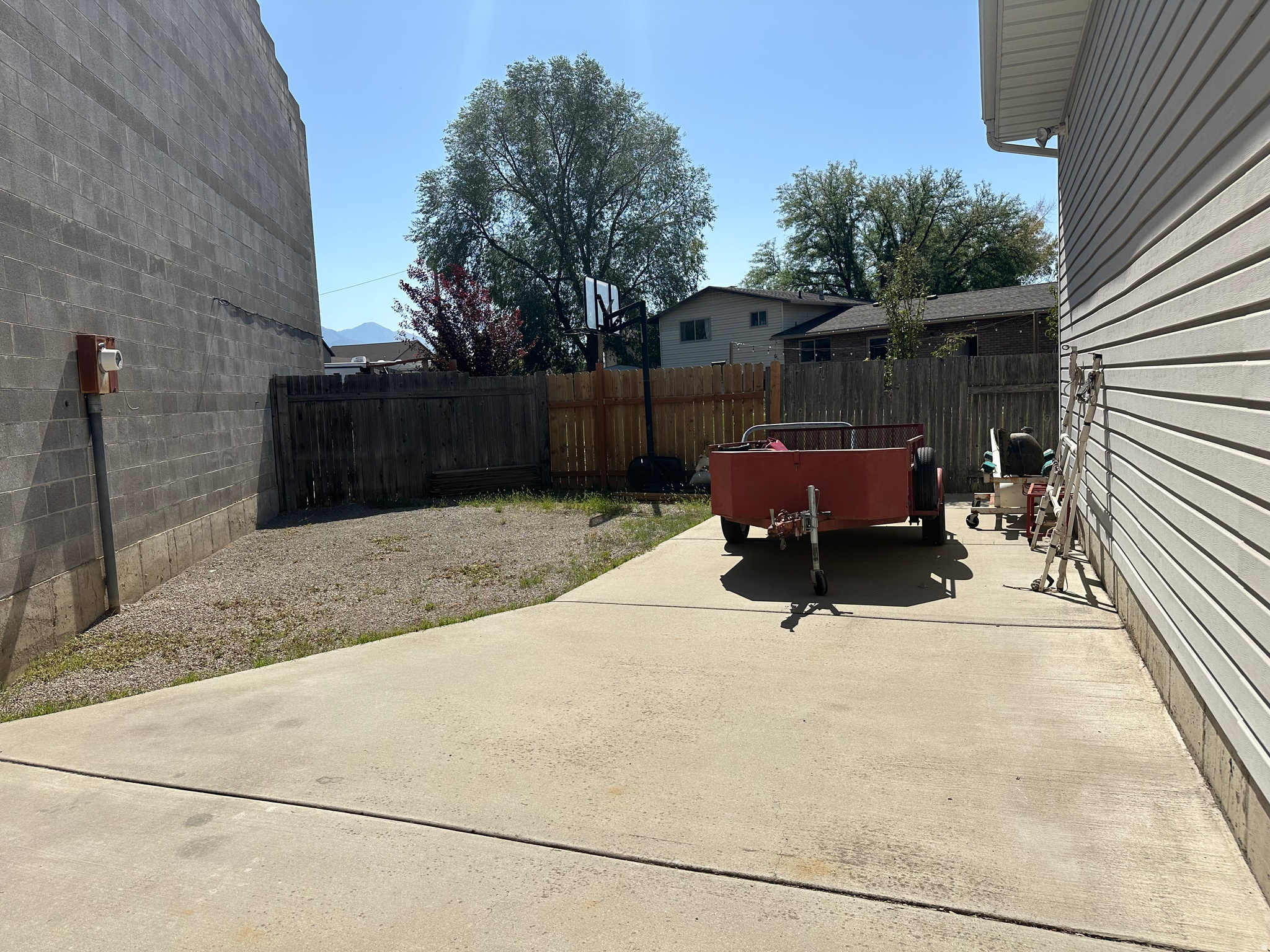 BICENTENNIAL ESTATES - Residential