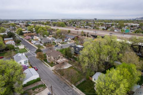 Tiny photo for 2467 S 500 E, Salt Lake City, UT 84106 (MLS # 2147859)