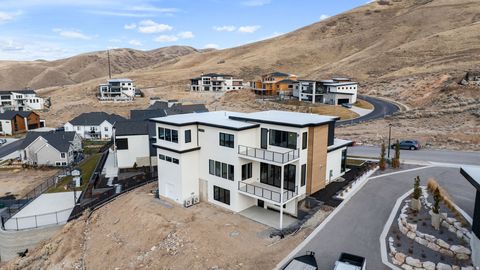 Tiny photo for 1307 W ANNUVOLATO WAY, Lehi, UT 84043 (MLS # 2127757)
