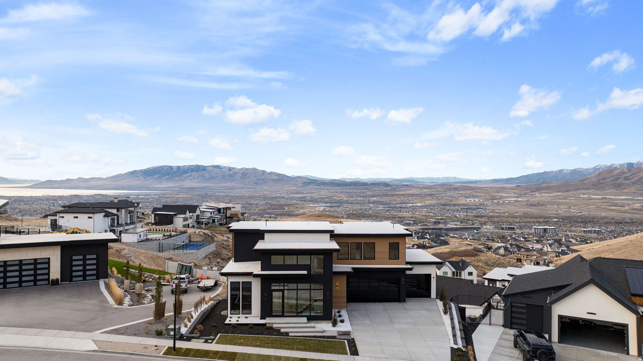 TRAVERSE MOUNTAIN - Residential