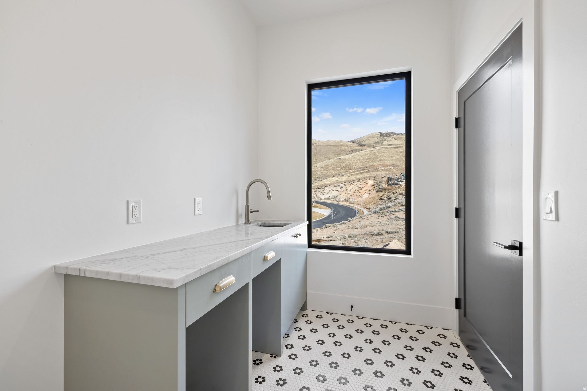 TRAVERSE MOUNTAIN - Residential