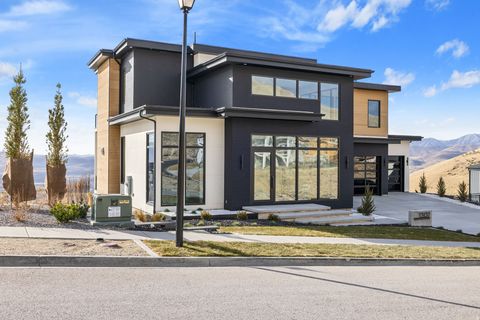 Tiny photo for 1307 W ANNUVOLATO WAY, Lehi, UT 84043 (MLS # 2127757)