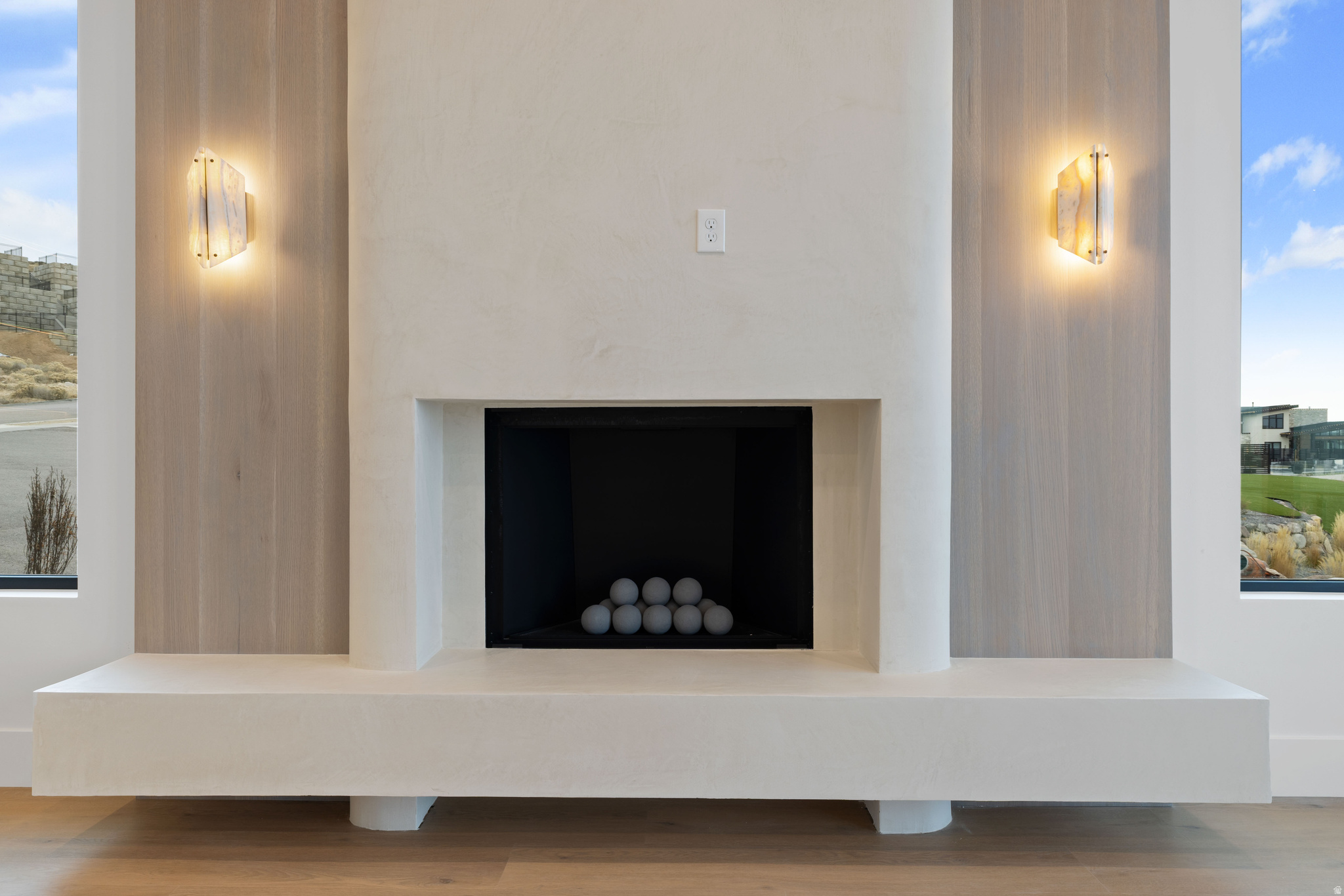 TRAVERSE MOUNTAIN - Residential