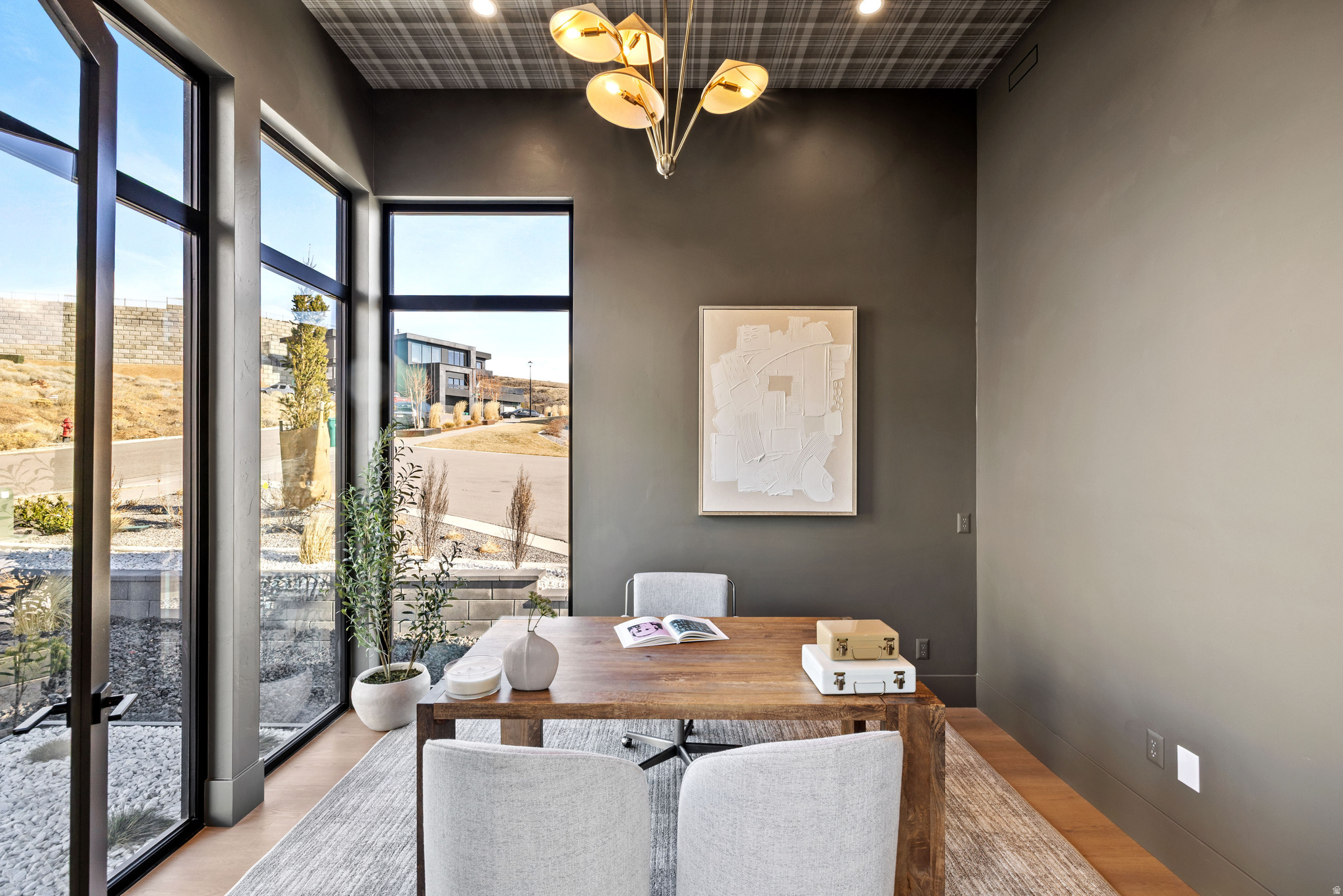 TRAVERSE MOUNTAIN - Residential