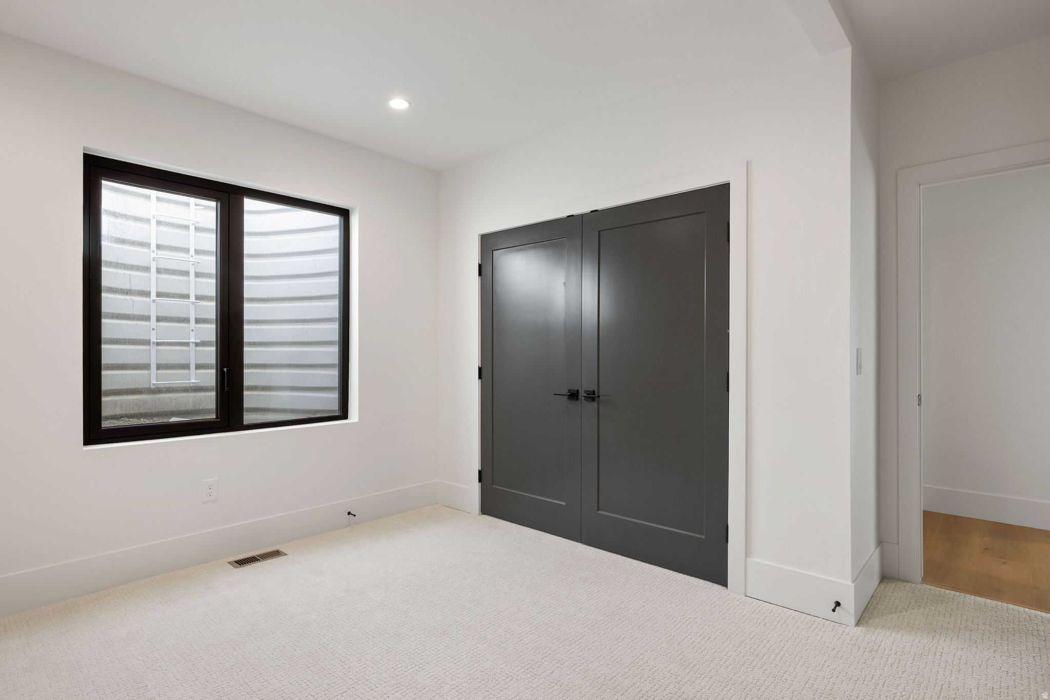 TRAVERSE MOUNTAIN - Residential