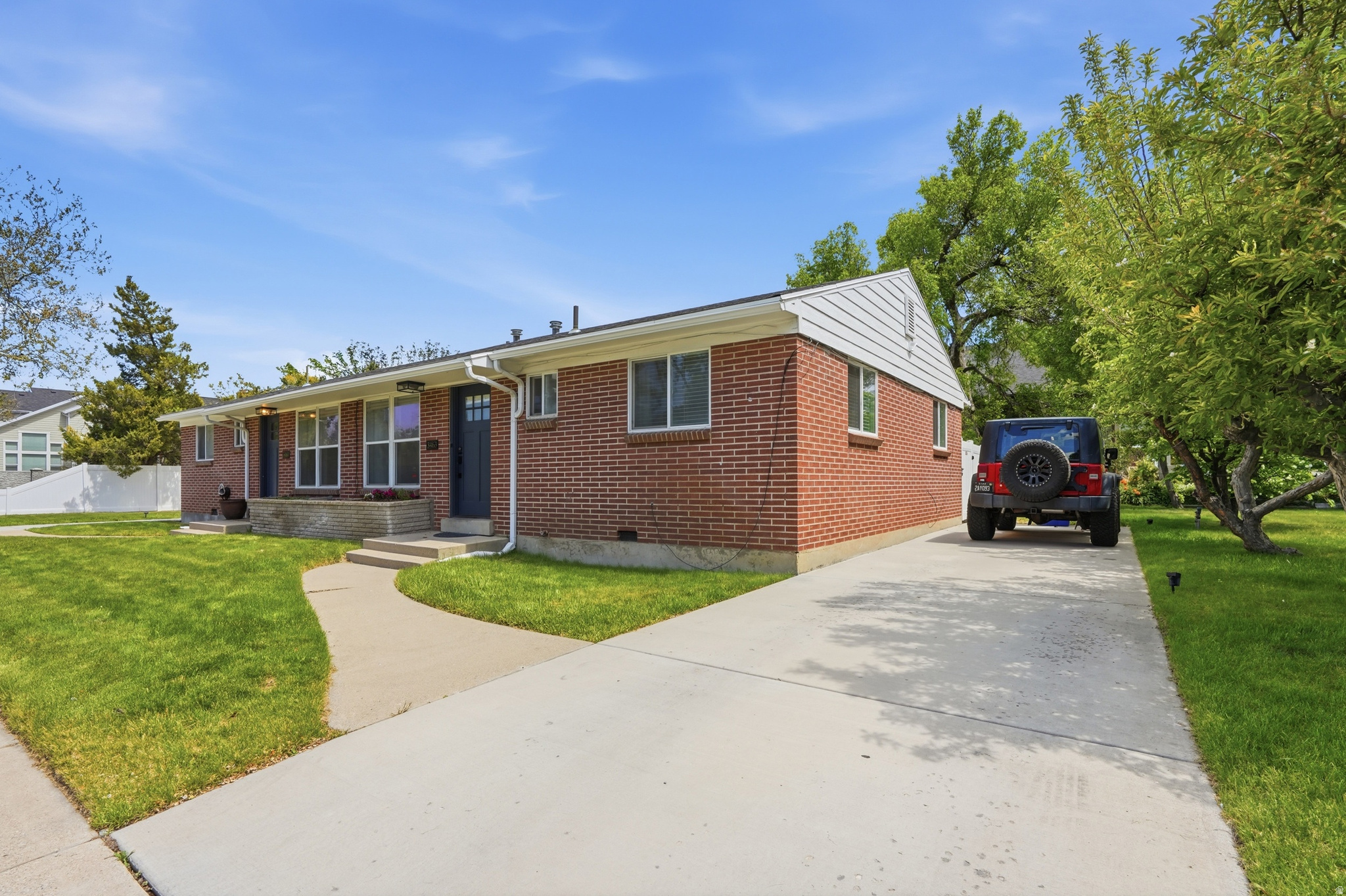 LUCKLAND SUB - Residential Income