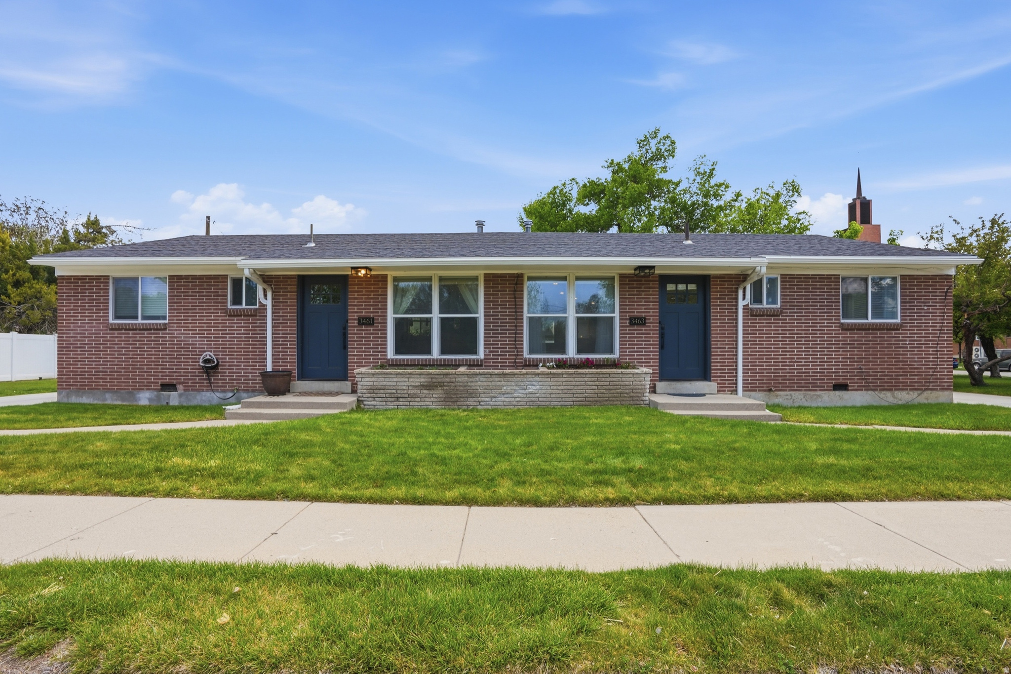 LUCKLAND SUB - Residential Income