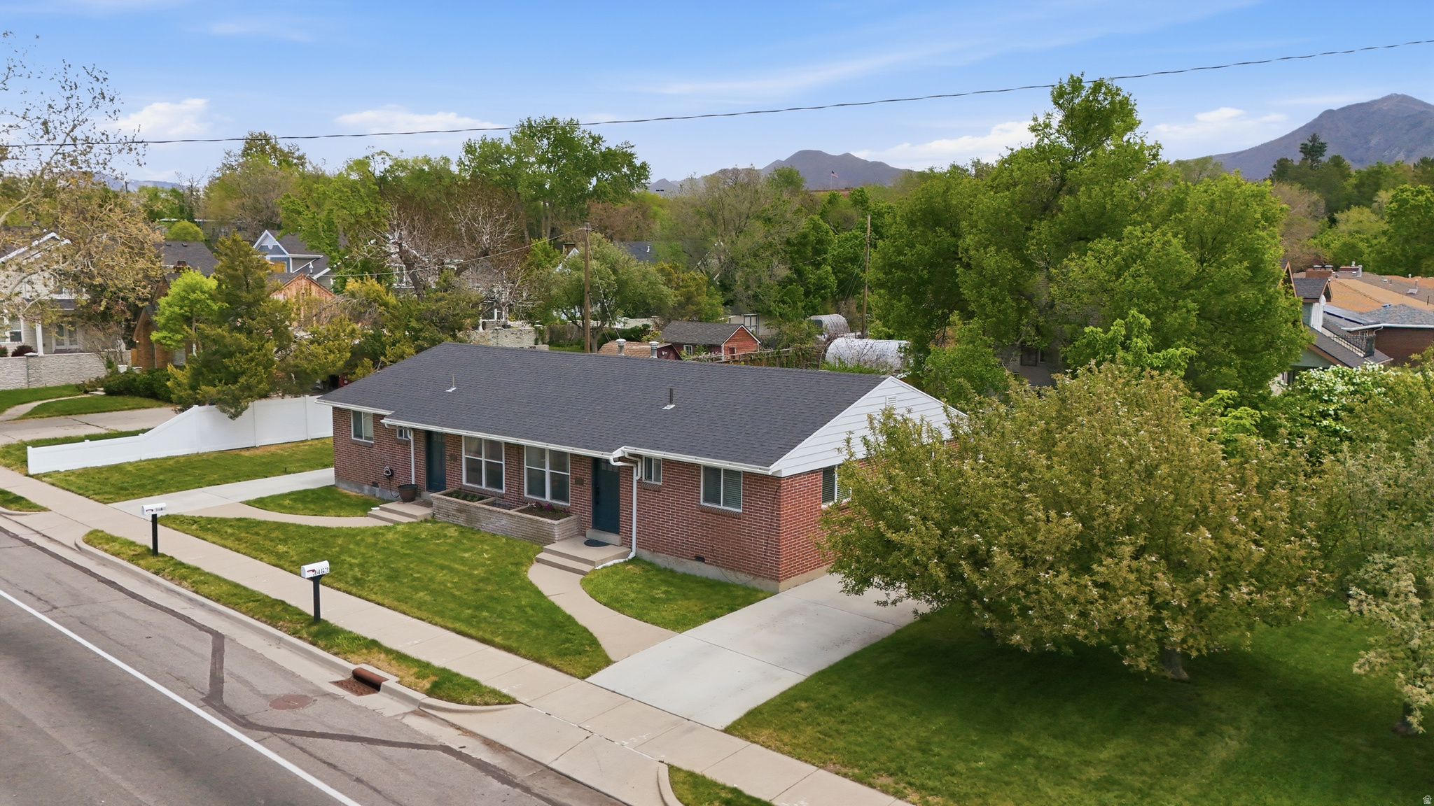 LUCKLAND SUB - Residential Income