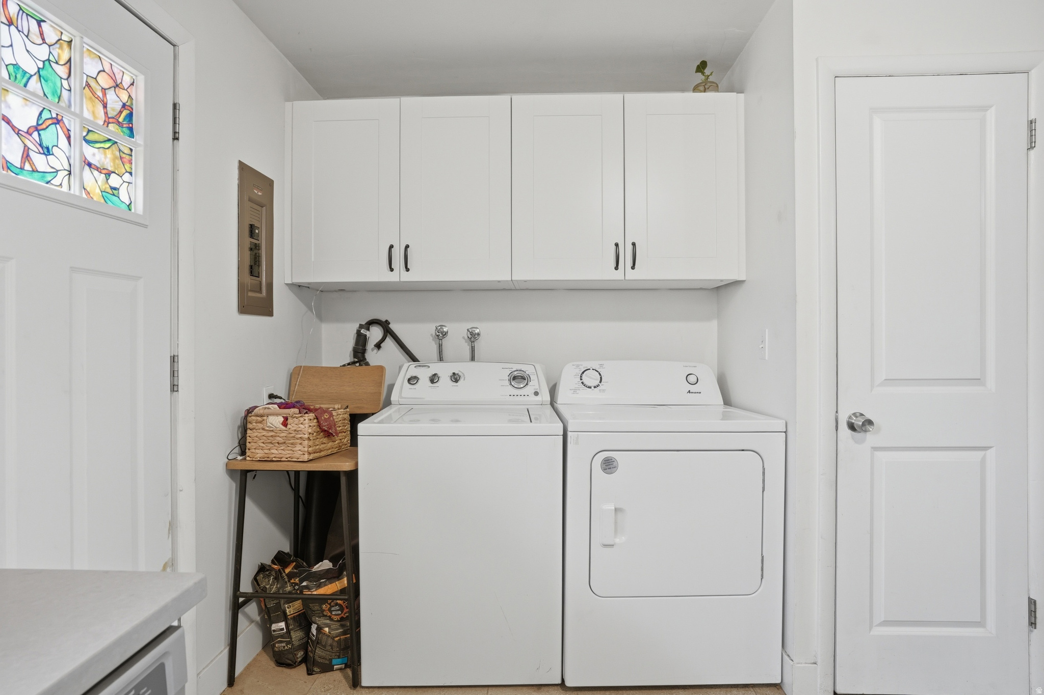 LUCKLAND SUB - Residential Income