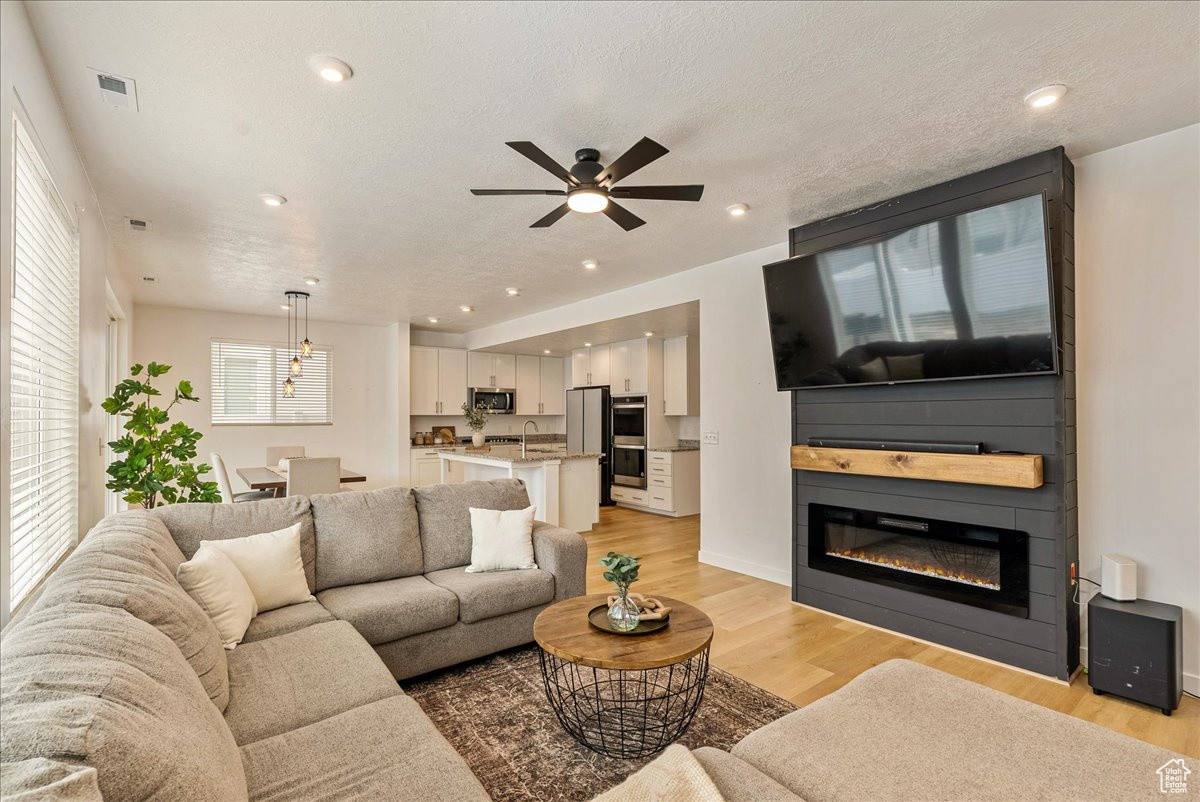 3142 S Edgewater Cv, Syracuse, Utah image 17