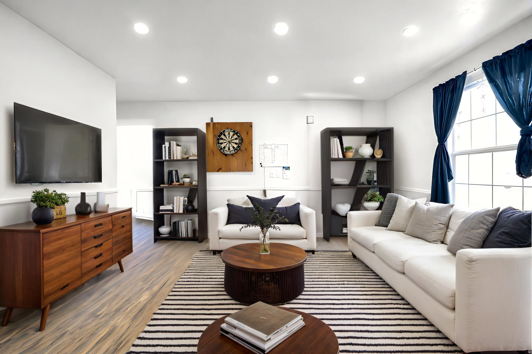 THE RANCHES - Residential