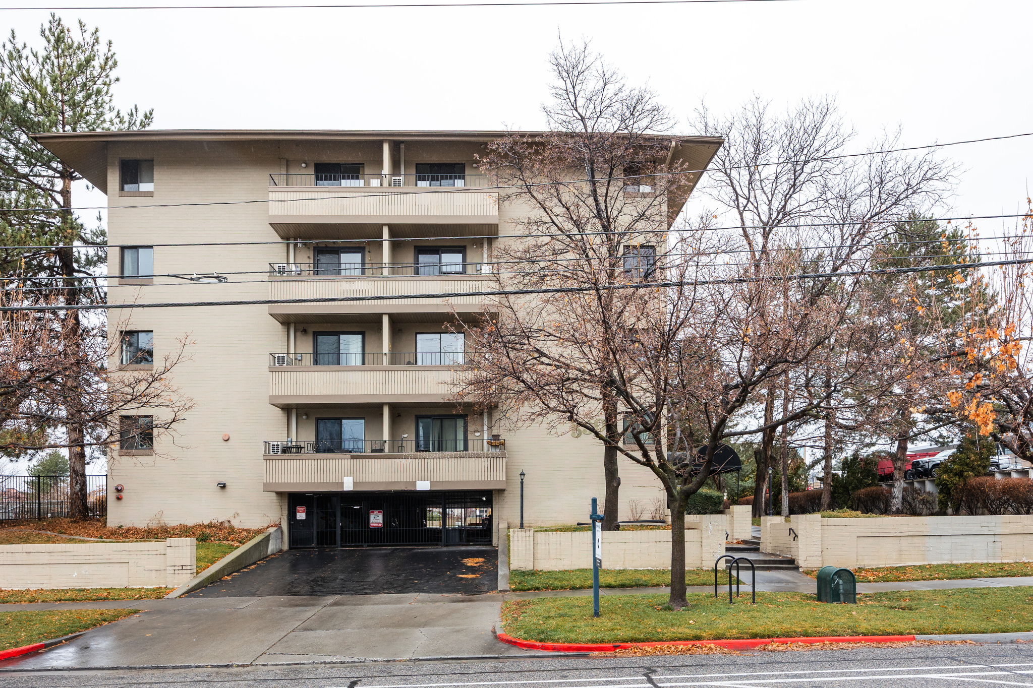 TOWNE PARK - Residential