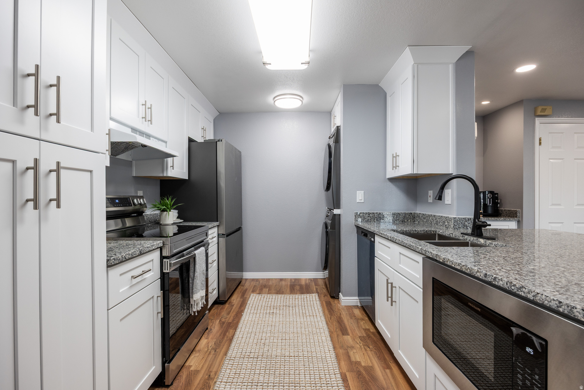 TOWNE PARK - Residential