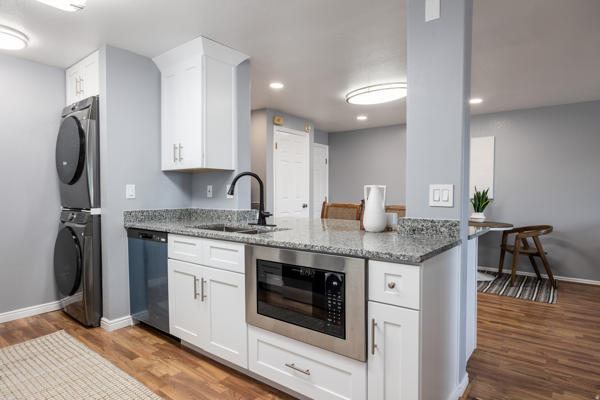 TOWNE PARK - Residential