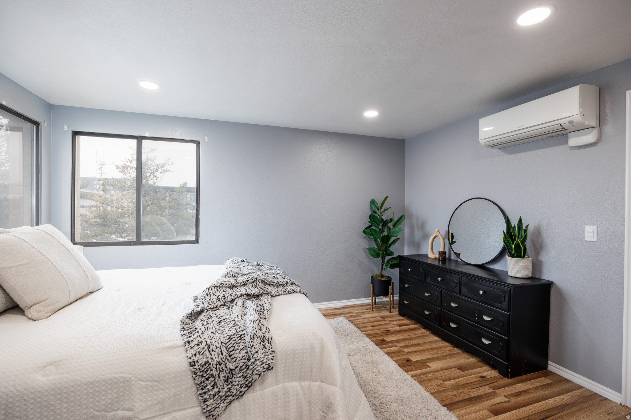 TOWNE PARK - Residential