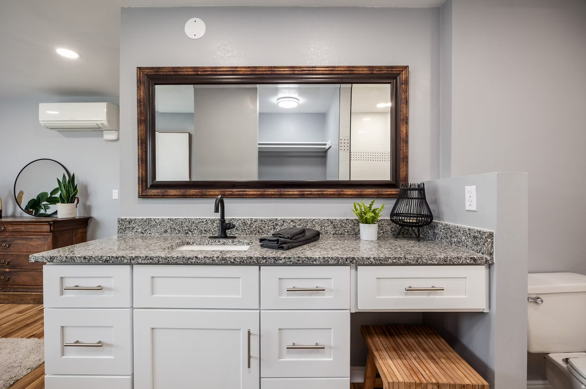 TOWNE PARK - Residential