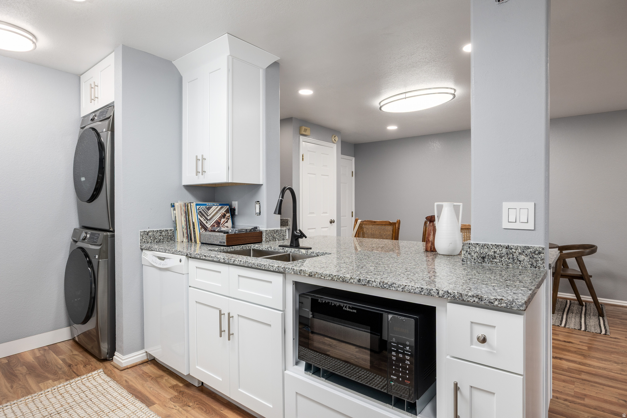 TOWNE PARK - Residential