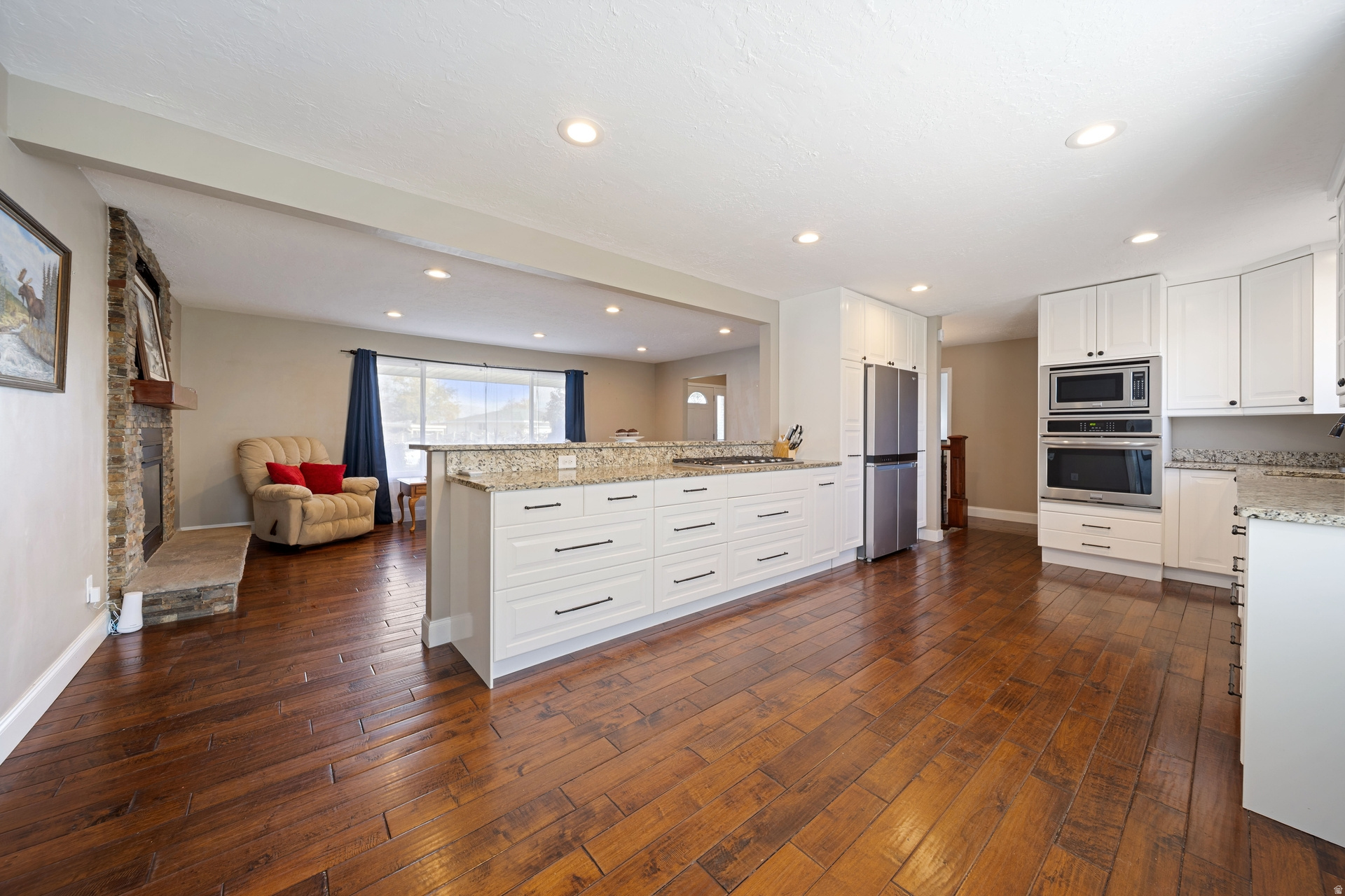 WOODHAVEN VILLAGE - Residential