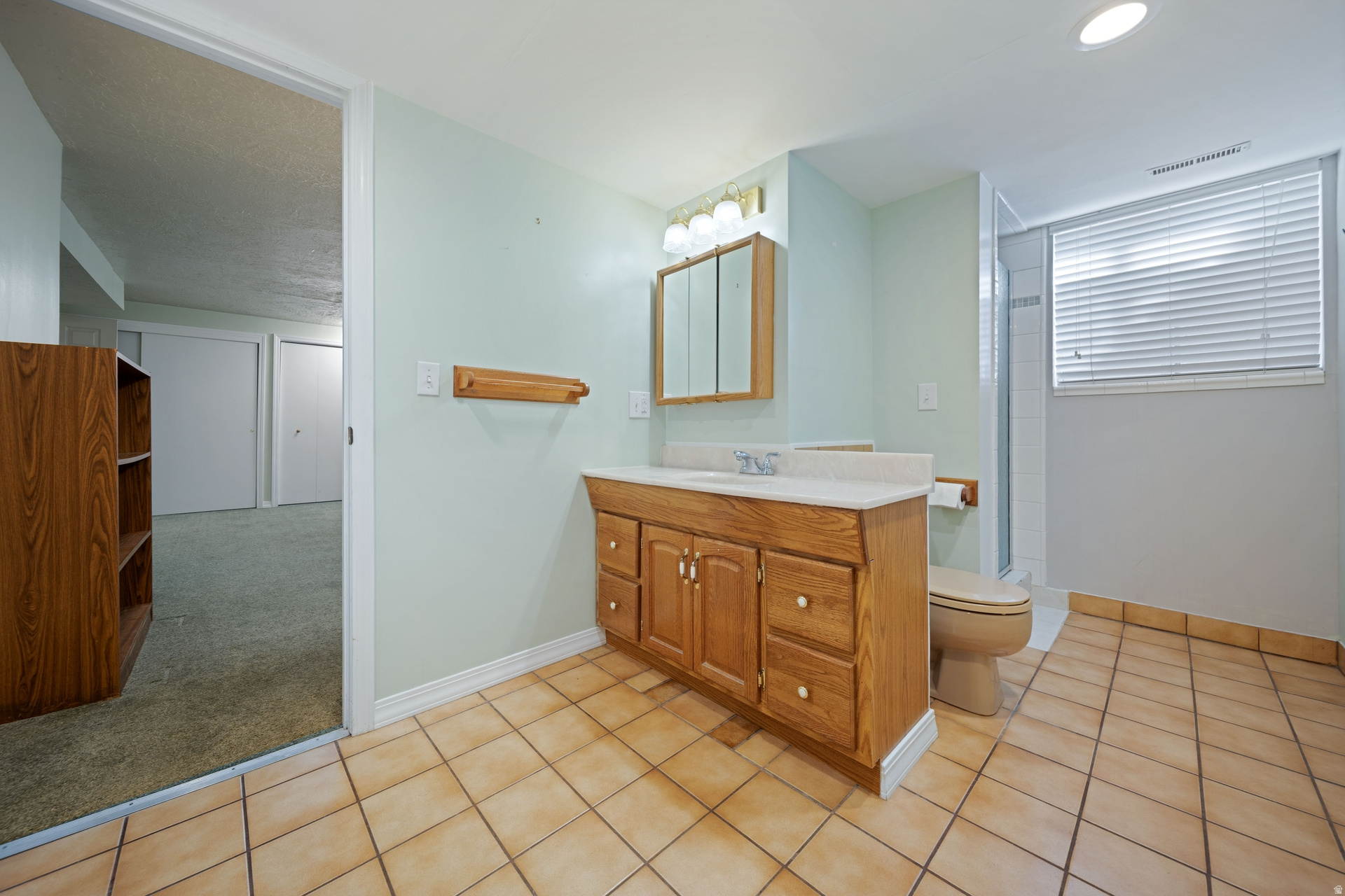 WOODHAVEN VILLAGE - Residential