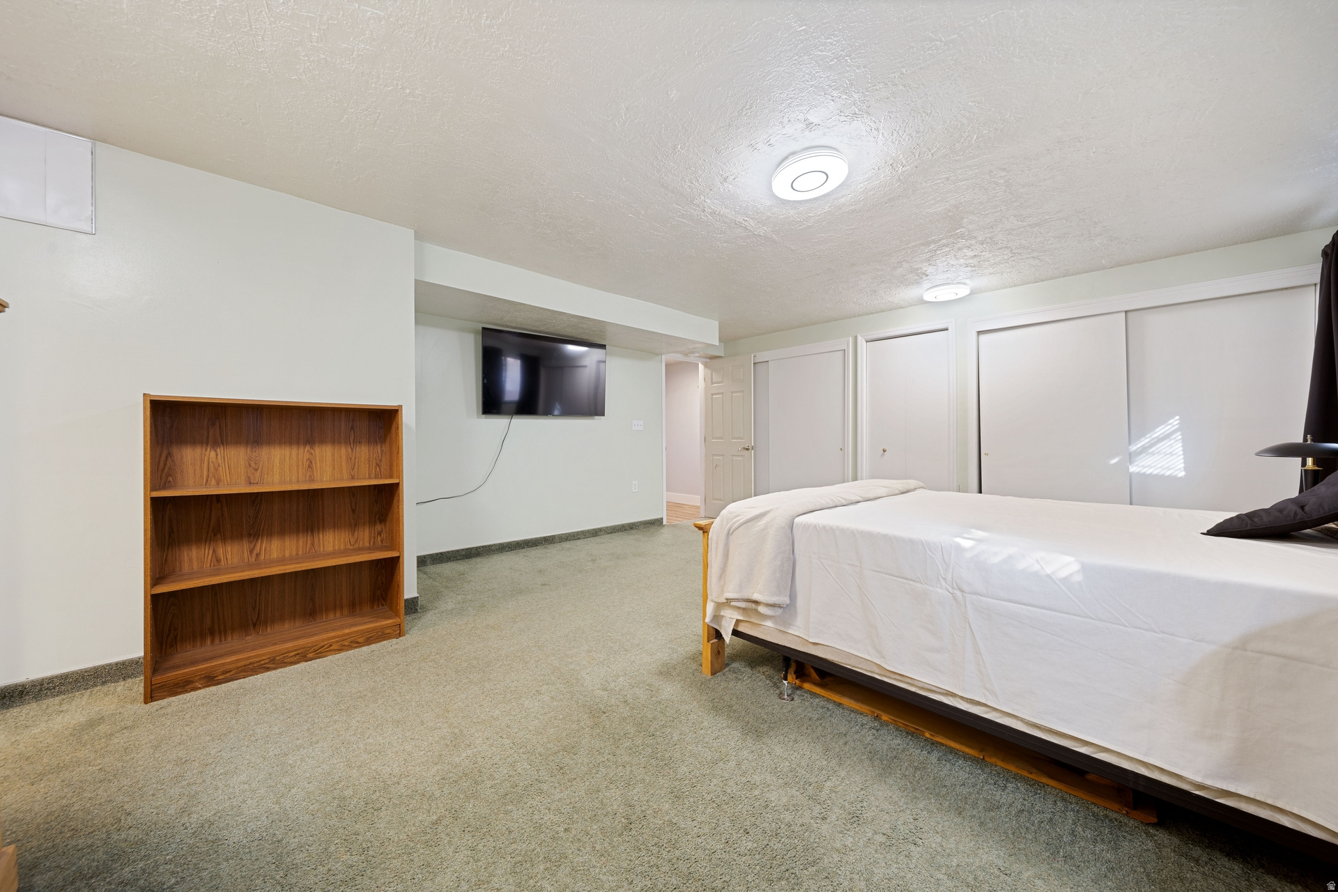 WOODHAVEN VILLAGE - Residential