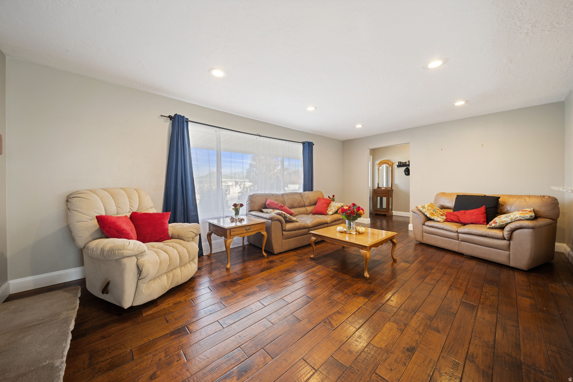 WOODHAVEN VILLAGE - Residential