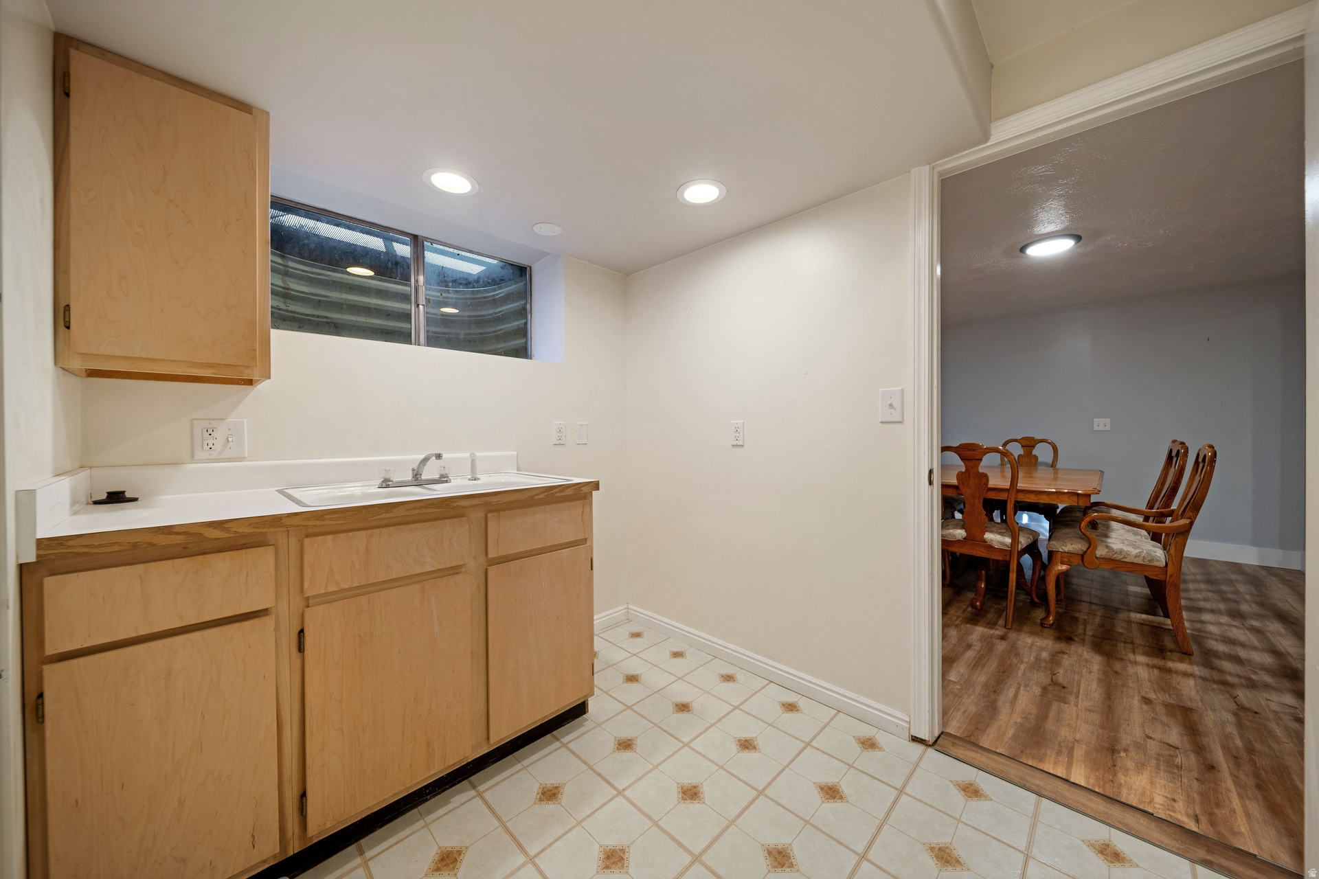 WOODHAVEN VILLAGE - Residential