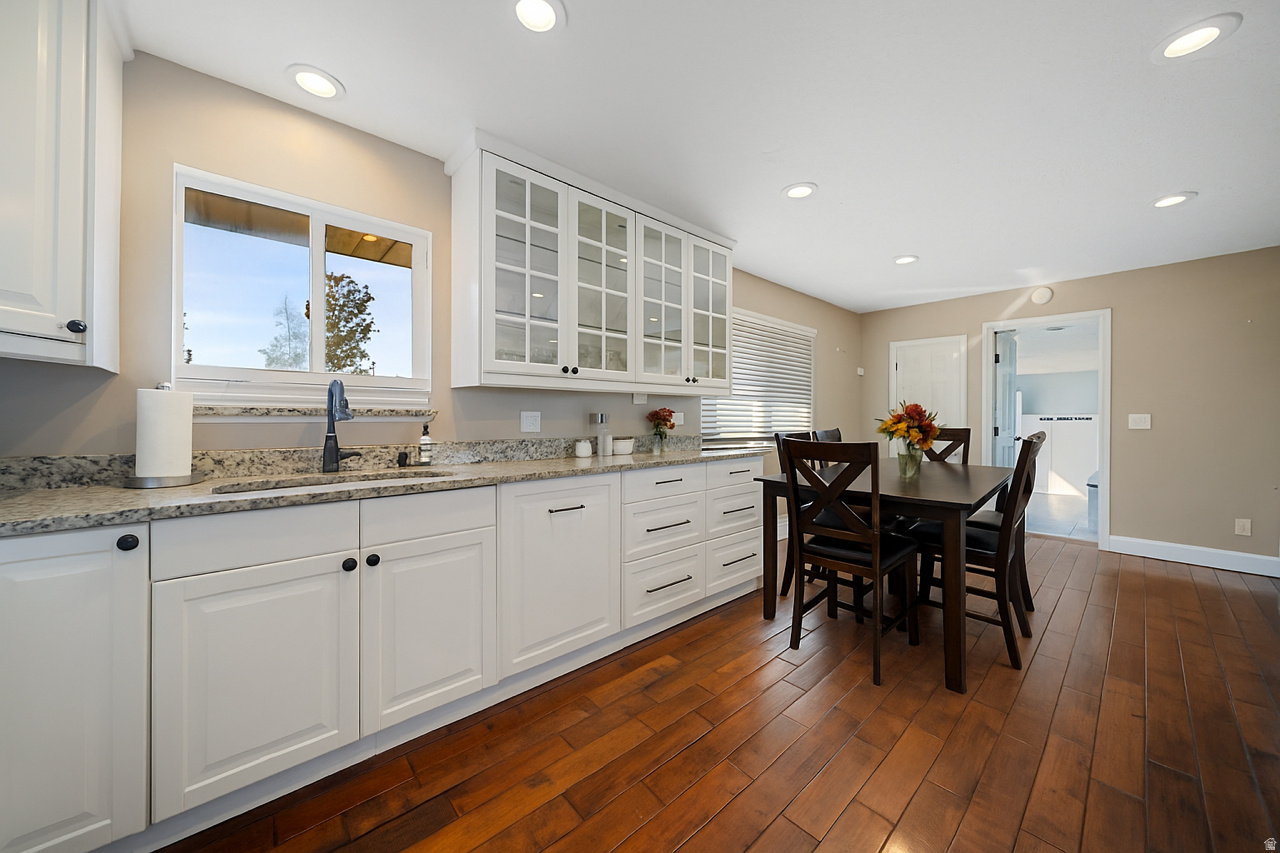 WOODHAVEN VILLAGE - Residential