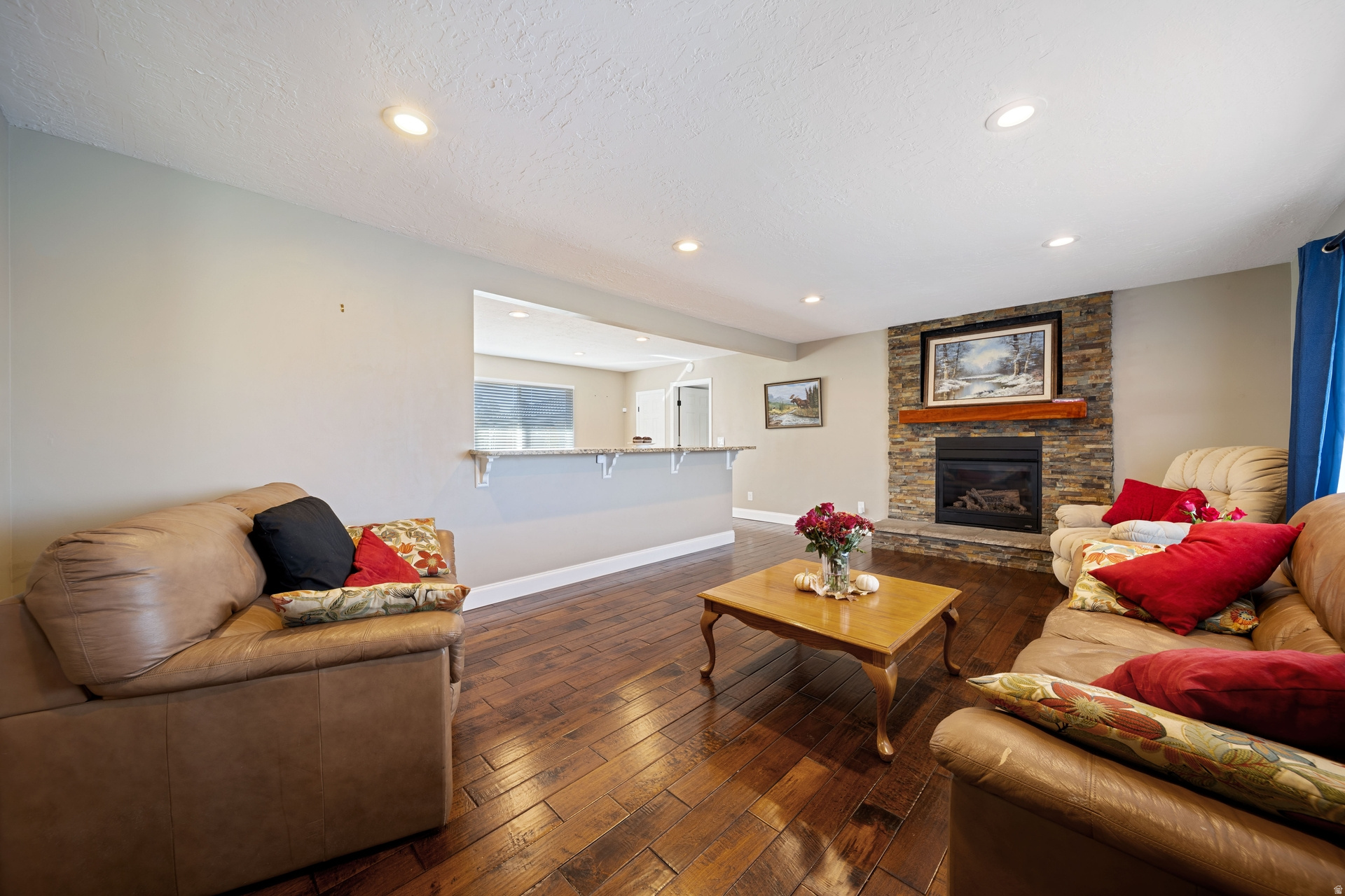 WOODHAVEN VILLAGE - Residential