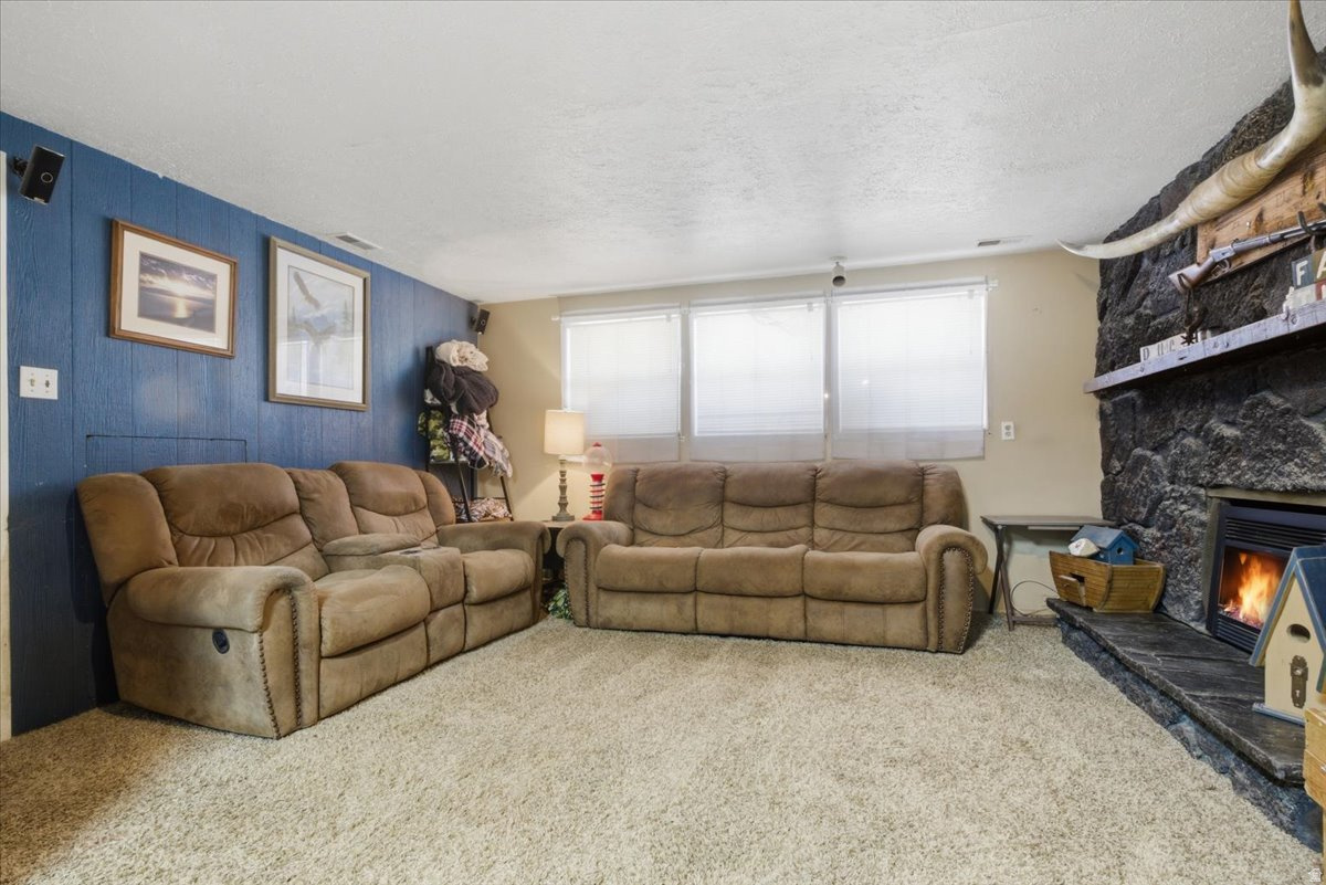 OQUIRRH ESTATES SUB - Residential