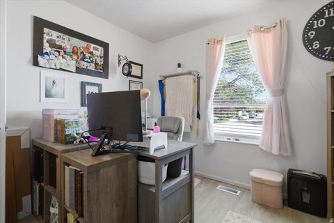 Tiny photo for 2811 W LASTRADA WAY S, Riverton, UT 84065 (MLS # 2158508)