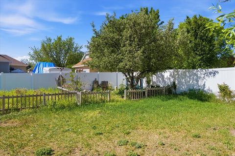 Tiny photo for 2811 W LASTRADA WAY S, Riverton, UT 84065 (MLS # 2158508)