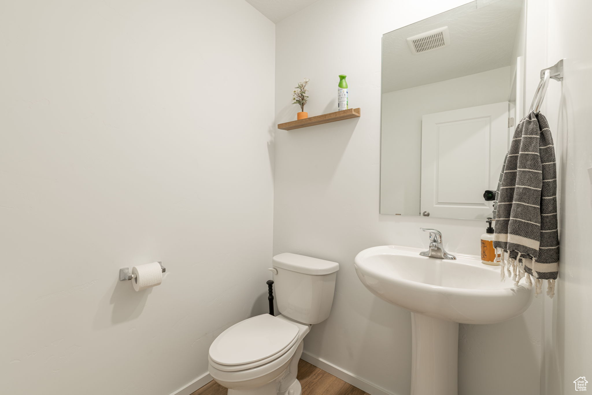 LABYRINTH PT AT LG VALLEY - Residential