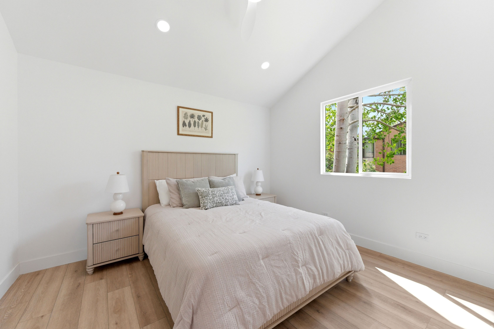 PARK AVENUE CONDOMINIUMS - Residential