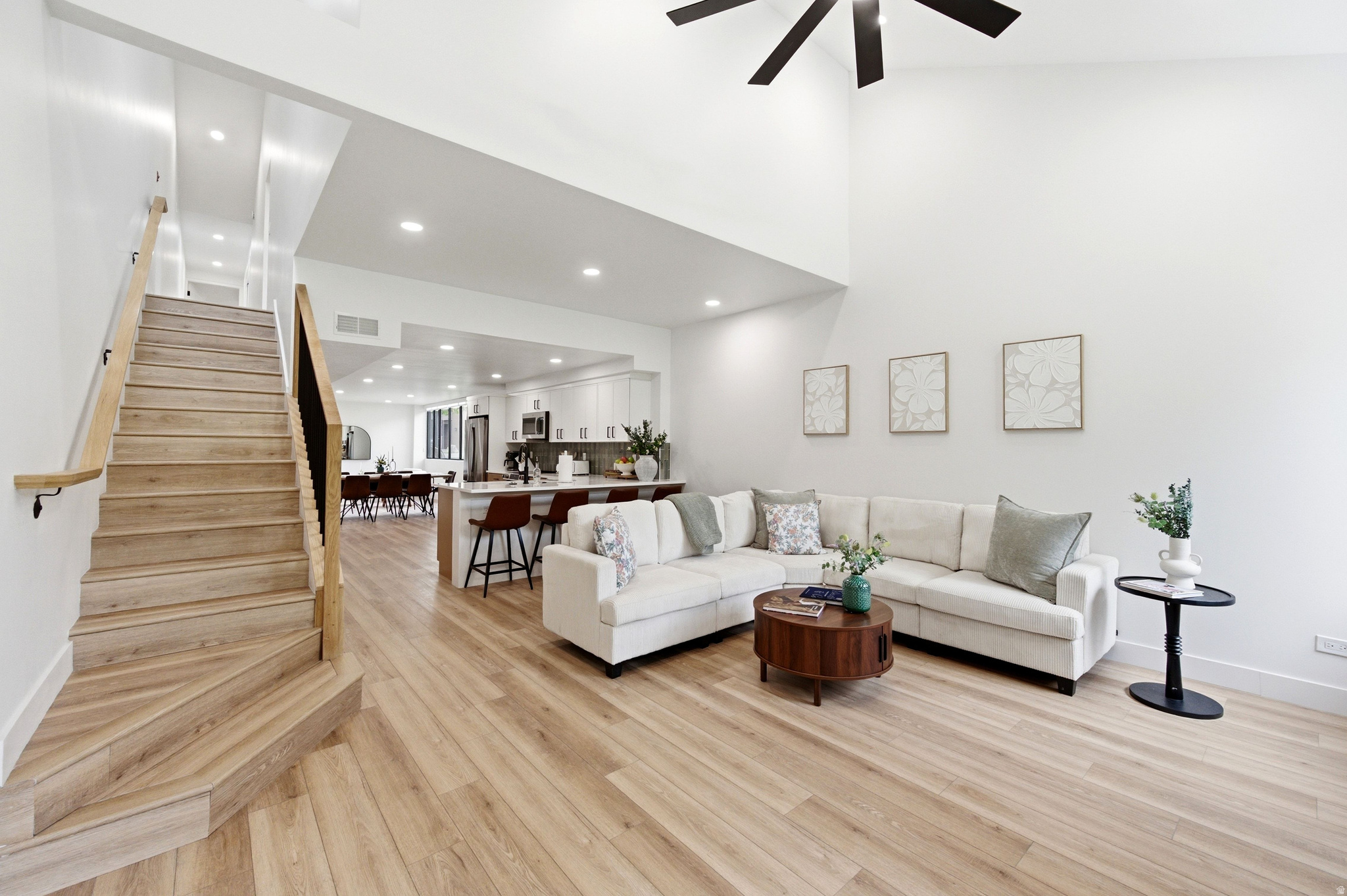 PARK AVENUE CONDOMINIUMS - Residential