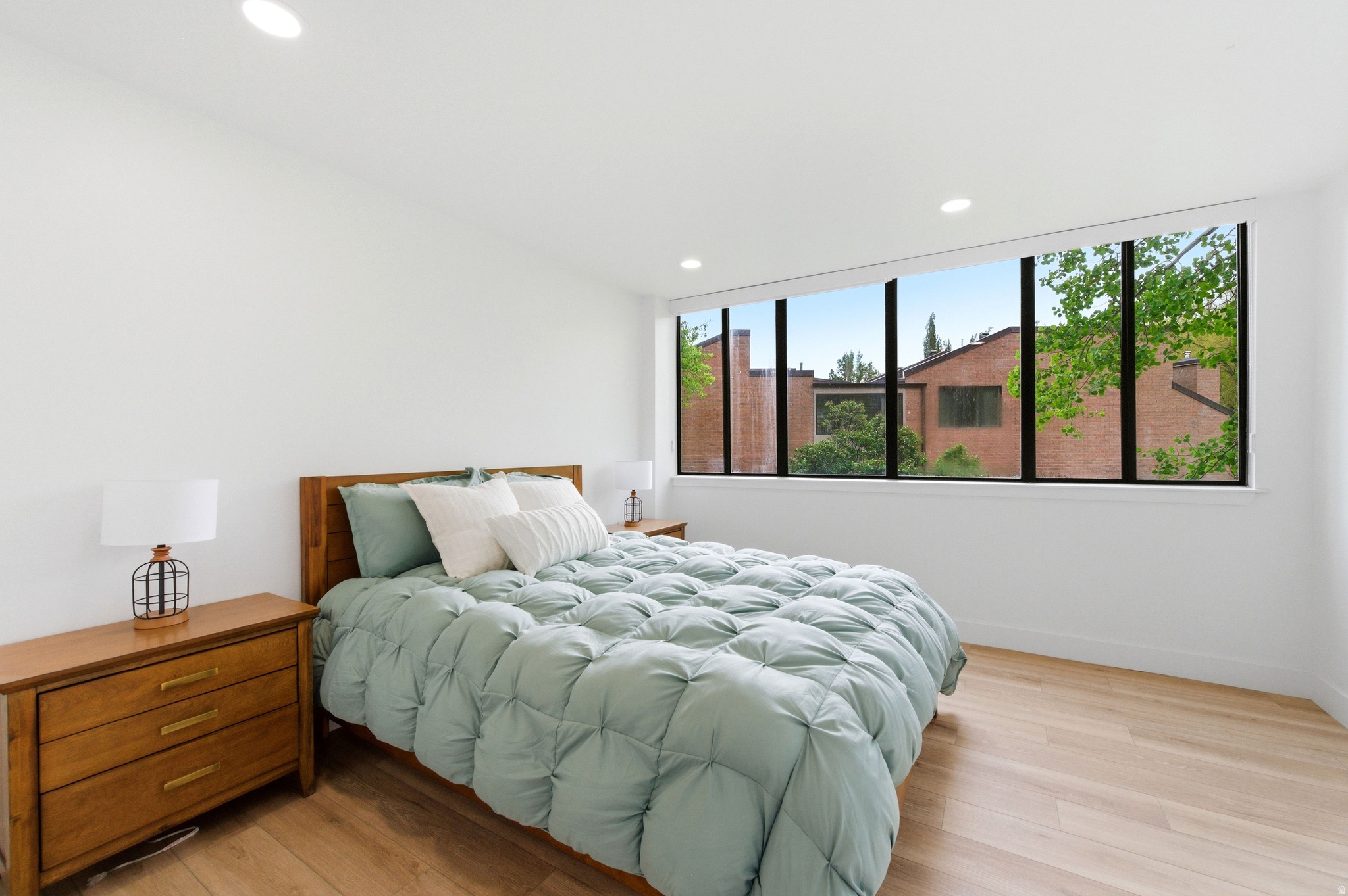 PARK AVENUE CONDOMINIUMS - Residential