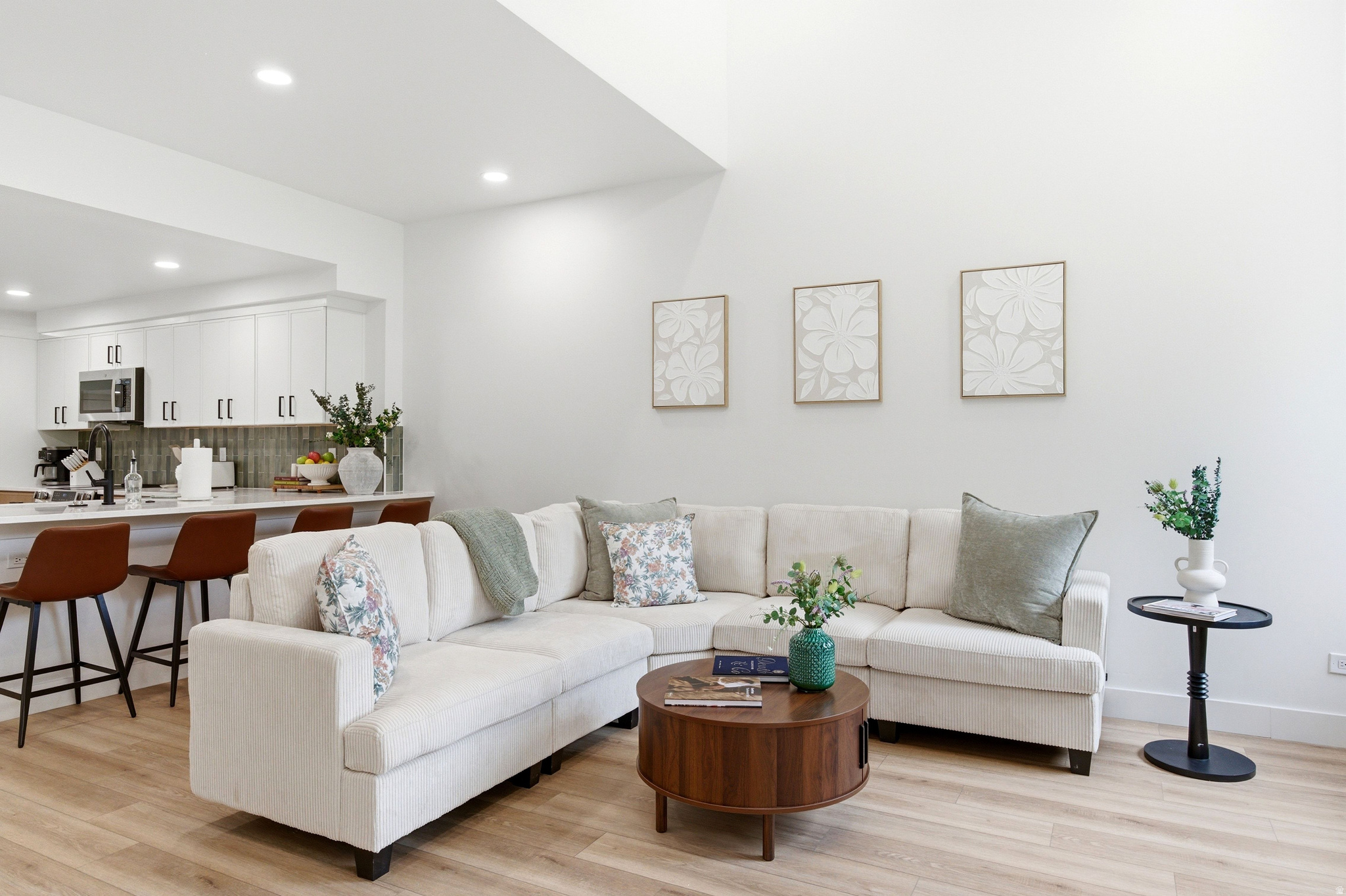 PARK AVENUE CONDOMINIUMS - Residential