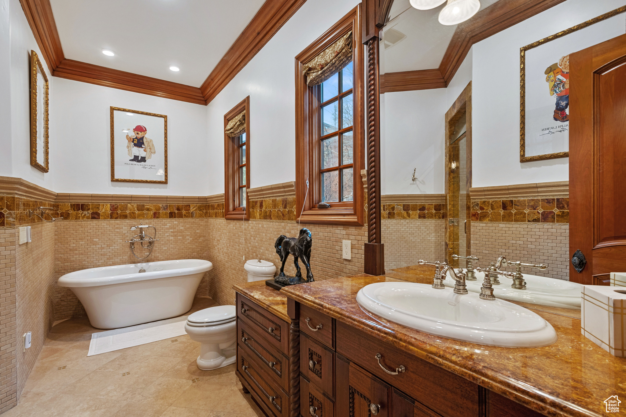 HILLSIDE OAKS - Residential